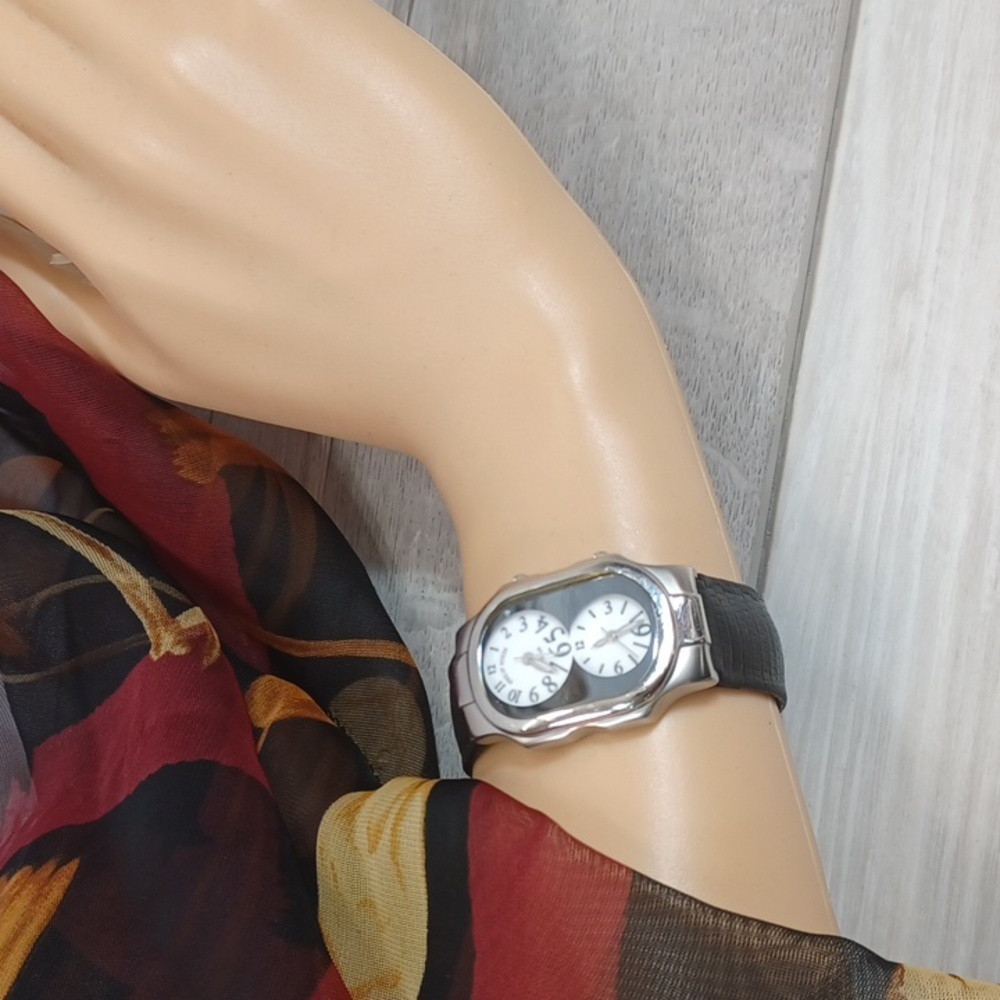 Philip Stein Teslar Signature Watch - Picture 4 of 13